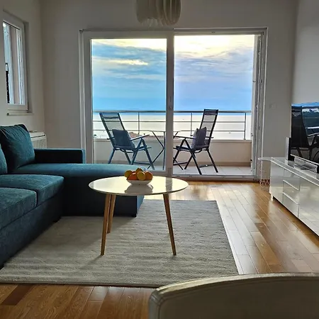 Sea Wolf - Sea View & Centre Apartamento Makarska