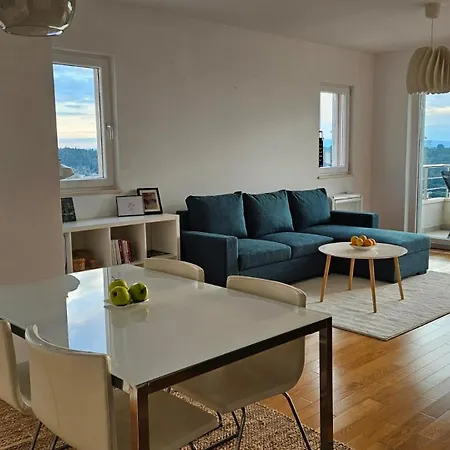 Апартаменты Sea Wolf - Sea View & Centre